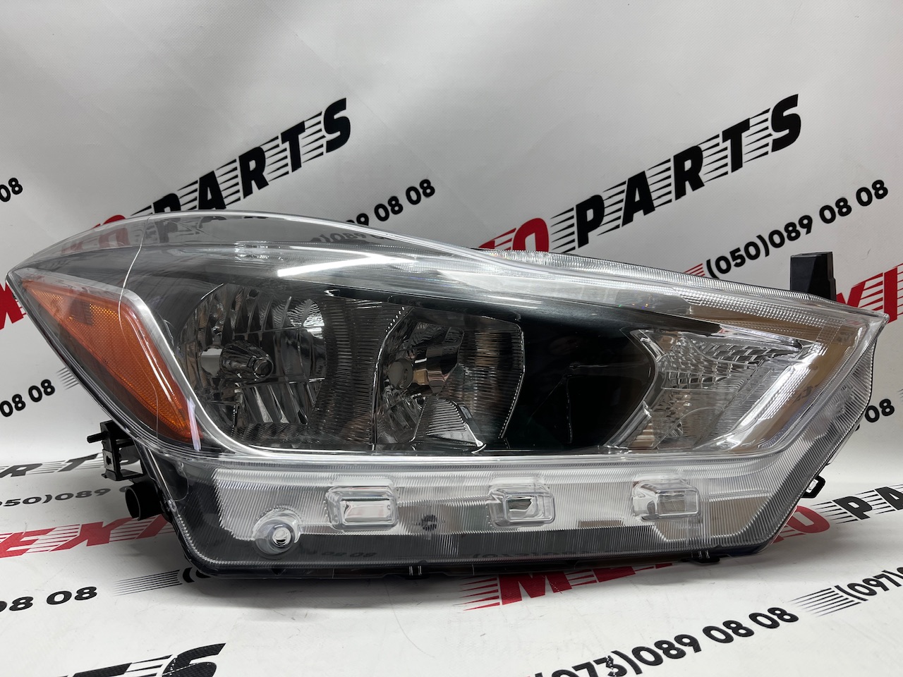 Фара правая NISSAN KICKS 2017-2020 (26010-5RL0A), аналог