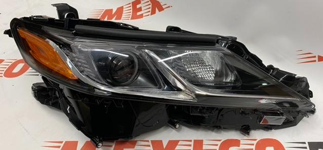 Фара права галоген - LED  Toyota Camry 2018-2020 (81110-06C40), аналог