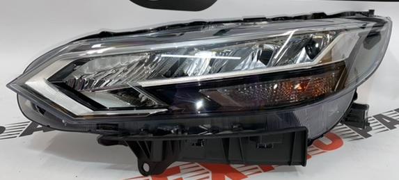 Фара левая LED с белым катафотом Nissan Sentra 2019- (260606LB5A), аналог