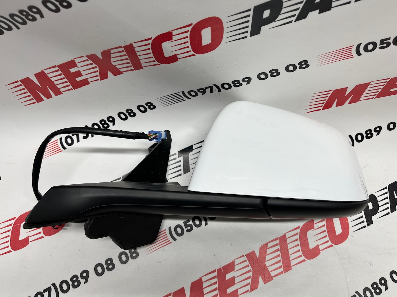 Дзеркало ліве оригінал Tesla Model Y 2020-2024 (1609790-00-A)