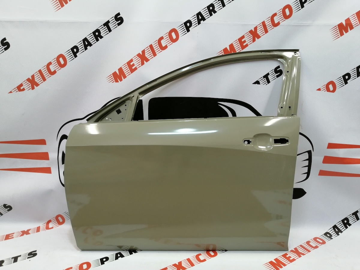 Двері передні ліві Chevrolet Malibu 2016-2019 (84142139), аналог