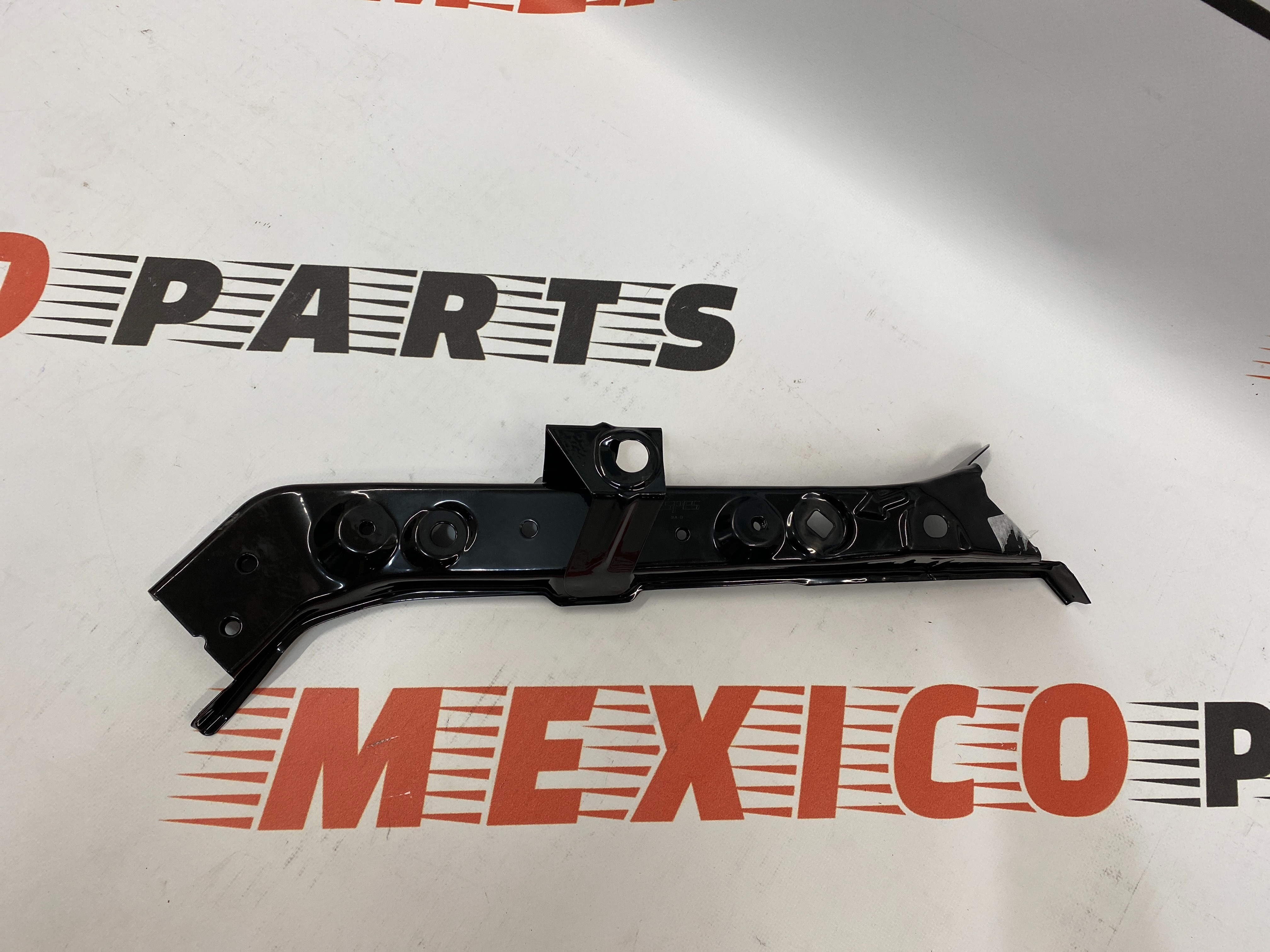 Окуляр правый Nissan X-Trail(Rogue) 2014-2020 (F2512-4BAMB)