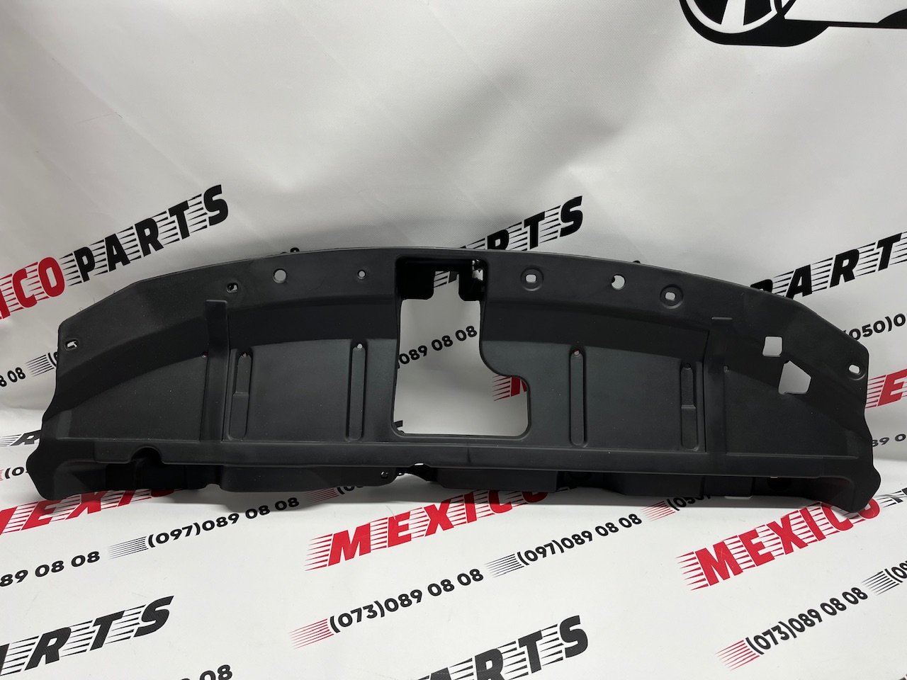 Накладка замка капота Nissan X-Trail(Rogue) 2021-2023 (623226RR0A), аналог