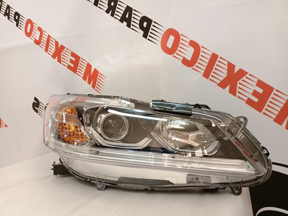 Фара права галоген Honda Accord 2016-2017 (33100-T2A-A81), аналог
