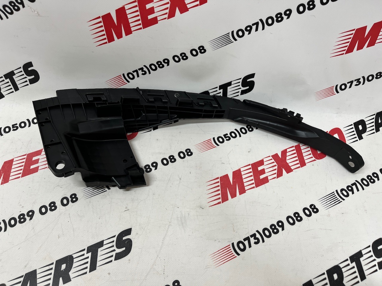 Кріплення переднього бампера-фари праве Honda Accord 2023+(71240-30A-A00), аналог