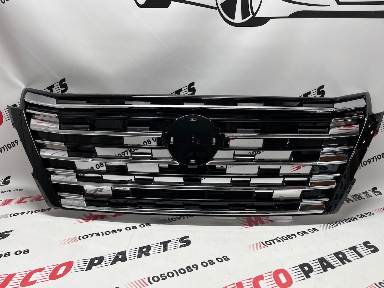 Решетка радиатора Nissan X-Trail(Rogue) 2024+(62310-4MT0A), аналог
