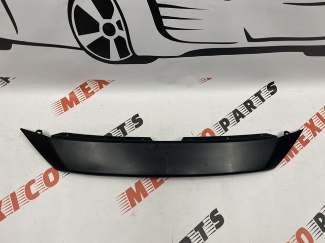 Продовження панелі капота (капота) Mazda 3 2016-2018 (B63B50033A64), аналог