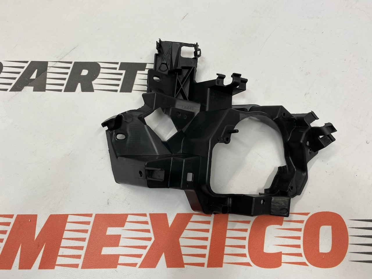 Крепление противотуманной фары правое Mazda 6 2017-2018 (GRT651684), аналог