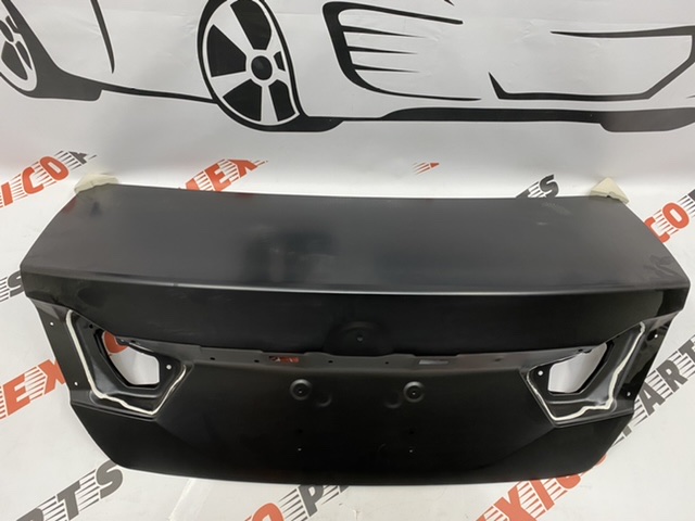 Кришка багажника EU Toyota Camry 2011-2017 (6440133590), аналог