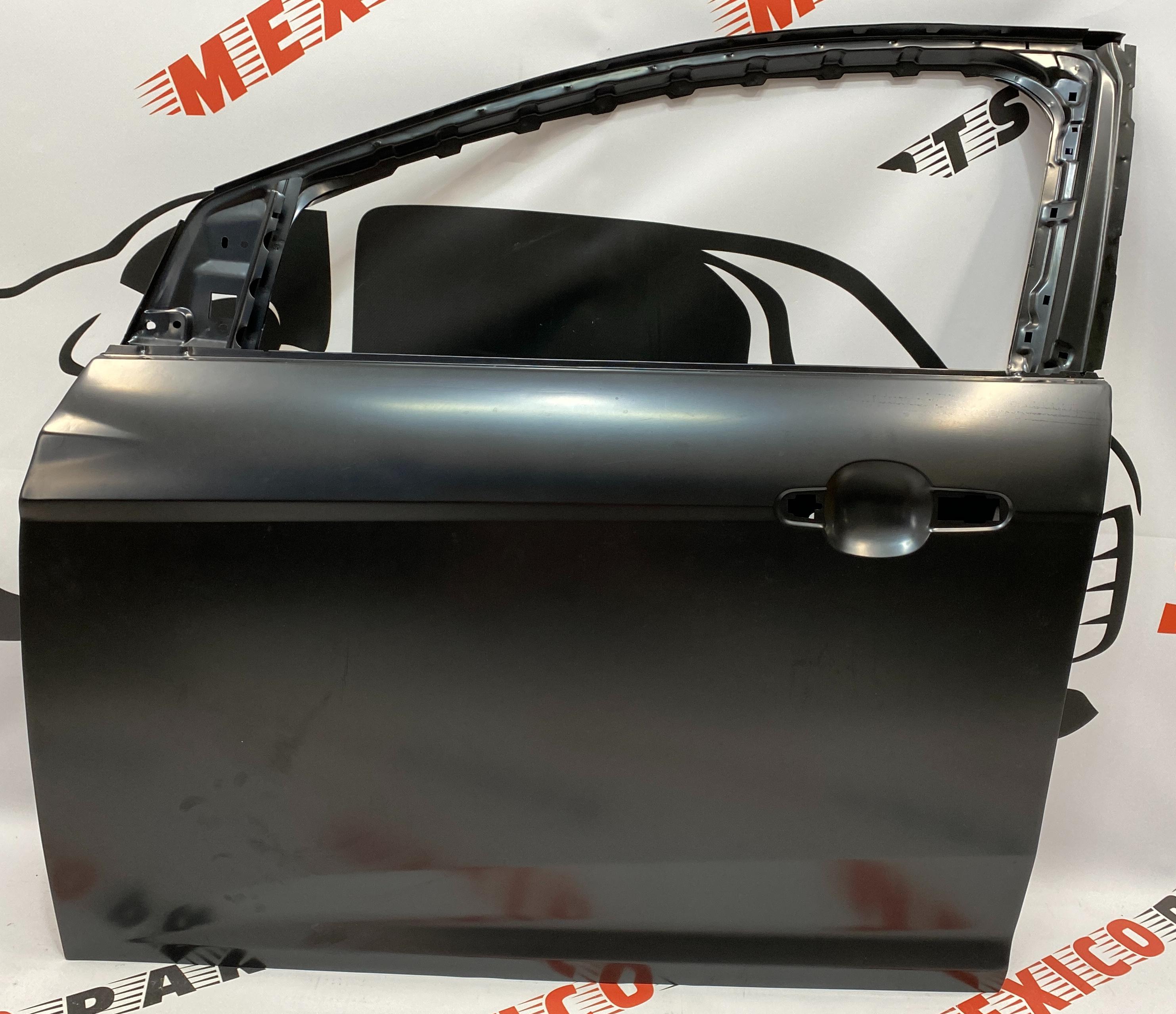 Дверь передняя левая (седан ) Ford Focus 2011- 2018 (DM5Z-5820125-A), аналог