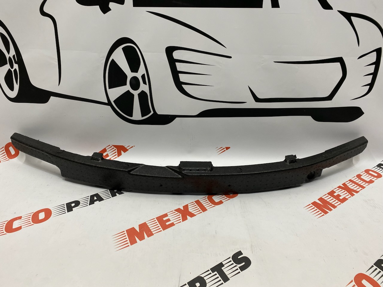 Абсорбер переднього бампера Tesla Model 3 2017-2020 (110466900F), аналог