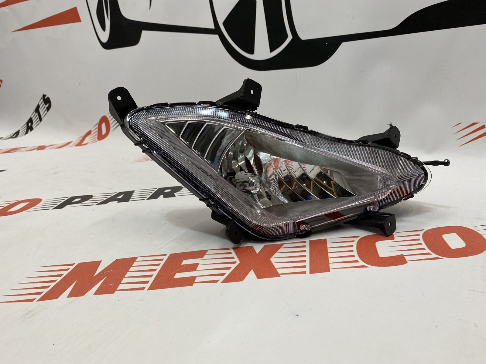 Противотуманная фара правая EU Hyundai Elantra 2011-2015 (92201-3X230), аналог