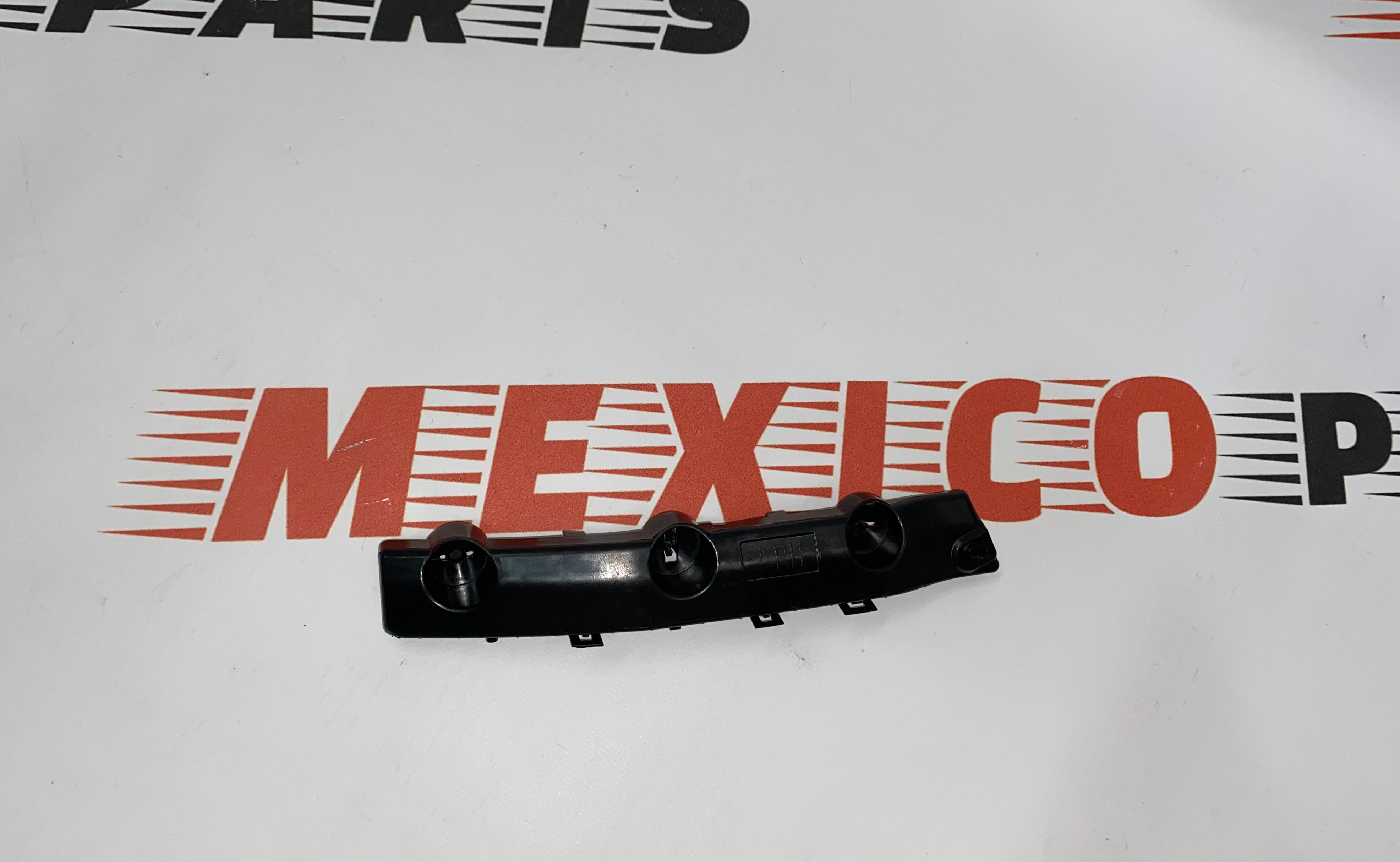 Крепление переднего бампера правое Nissan X-Trail(Rogue) 2014-2020 (62222-4BA1A), аналог