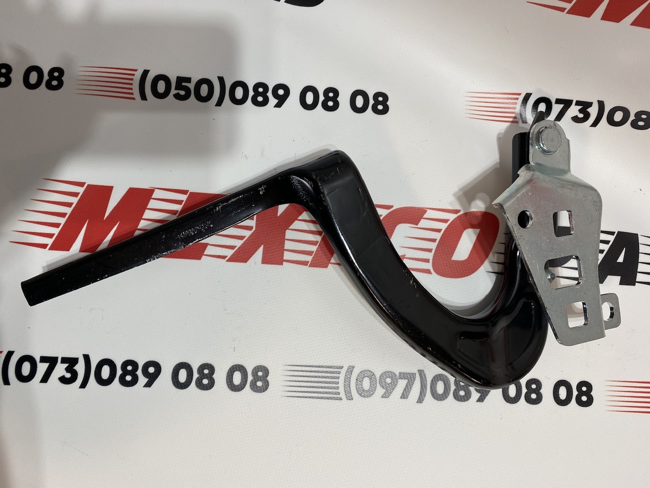 Петля капота ліва Tesla Model Y 2020-2024 (1496267-00-b), аналог