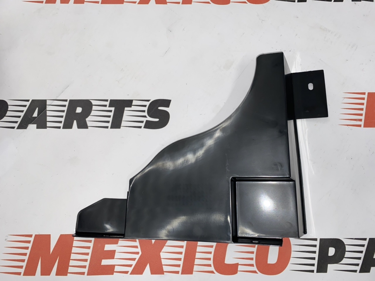 Защита переднего бампера правая SE, SXT  Dodge Journey 2011-2021 (5116282AB), аналог