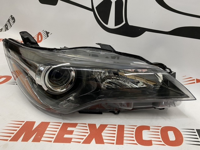 Фара права чорна компл. LE USA Toyota Camry 2015-2017 (81110-06C70), аналог