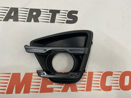 Рамка протитуманної фари ліва Mazda CX-5 2011-2016 (KA0J50C21A), аналог