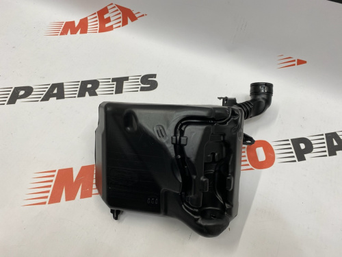 Бачок омивача Tesla Model 3 2017-2023 (1096062-00-F), аналог