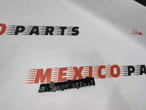 Крепление переднего бампера правое Nissan X-Trail(Rogue) 2014-2020 (62222-4BA1A), аналог