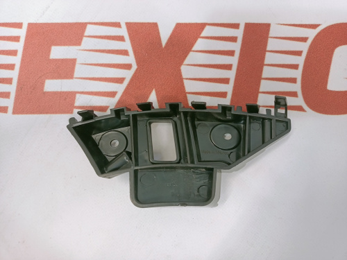 Крепление переднего бампера правое Volkswagen Jetta 2012-2015 (5C6807184), аналог