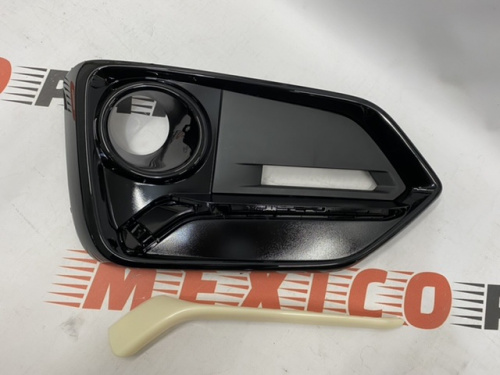 Рамка протитуманної фари права Honda Civic Hatchback 2019-2021 (71113-TGG-A50ZE), аналог