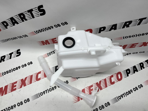 Бачок омывателя Mitsubishi Outlander 2016-2021 (8260A276), аналог