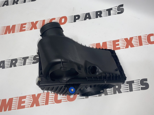 Корпус воздушного фильтра 3.0 бензин Volkswagen Touareg  2011-2014 (7P0129607C), аналог