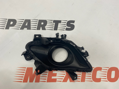 Рамка противотуманной фары правая Mazda 6 2013-2016(GHR4-50-C22A), аналог