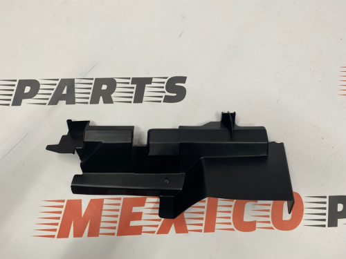 Дефлектор радиатора левый 1.0 Ford Focus 2012-2019 (F1EB8311FA ), аналог