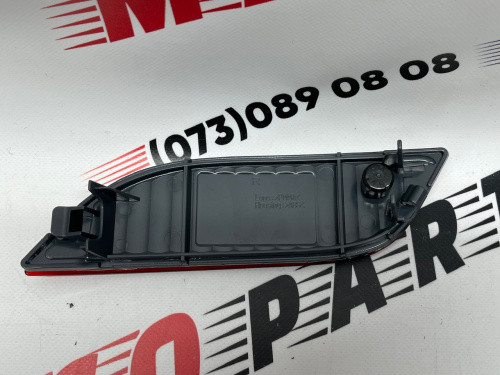 Катафот заднього бампера правий Jeep Compass 2017- (55112678AA), аналог
