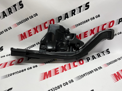 Повітрозабірник гібрид Toyota Camry 2018-2020 (1775025020), аналог