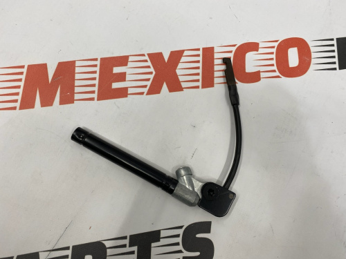 Натягувач паска безпеки лівий Tesla Model 3 2017-2020 (109032201C), аналог