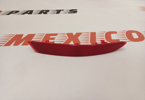 Катафот заднього бампера лівий Mazda 3 2019-2021 (B0J8515L0), аналог