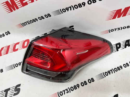 Фонарь задний наружный правый LED Toyota RAV4 2016-2018 (81551-42192), аналог
