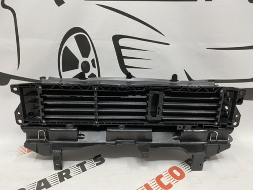 Жалюзі радіатора верх Honda CR-V 2017-2021 (71300-TLA-A51), аналог