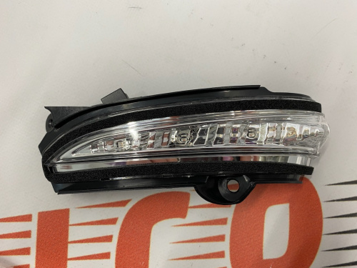 Поворотник в зеркало левый Ford Fusion 2013-2019 ( DS7Z-13B375-A), аналог