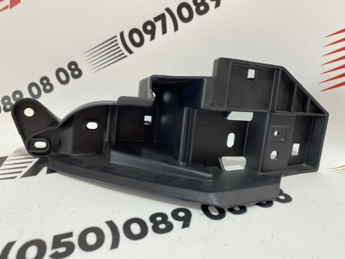 Кріплення переднього бампера ліве Mazda CX5 2017-2022 (KB8A50C22), аналог