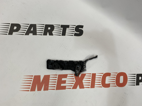 Кріплення переднього бампера праве Mazda 3 2013-2019 (BHN1-50-0T1F), аналог