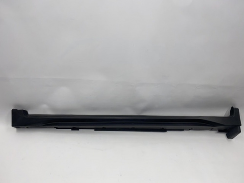Накладка порога оригинал б/у левая Nissan X-Trail (Rogue) 2017-2020 (76851-6FL0A)