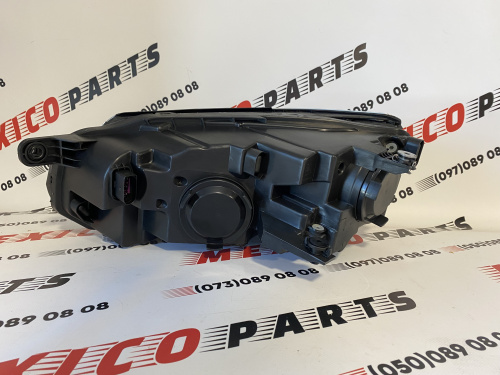 Фара  ксенон с лампочкой  правая и левая комплект Volkswagen Passat B8 2016-2018 (561941774A), аналог