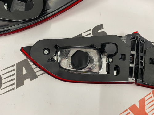Фонари комплект Mazda 6 2013-2016 (GJR9-51-150AK), аналог