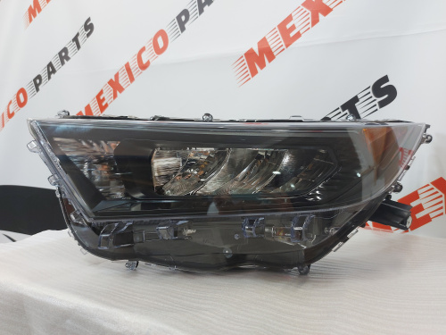 Фара ліва комплектація ХLE Toyota RAV4 2019-2021 (81150-0R150), аналог