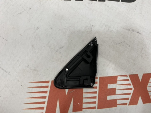 Треугольник зеркала правый NISSAN Sentra  2012-2018 (96318-3SG0A), аналог