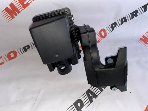 Корпус фільтра з повітрозабірником  Mazda CX-5 2011-2022, аналог