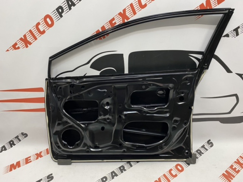 Двері передні праві Honda Civic 2012-2015 (67010-TR6-C80ZZ), аналог
