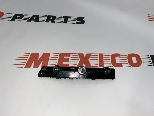 Крепление переднего бампера левое Nissan X-Trail(Rogue) 2014-2020 (62223-4BA1A), аналог