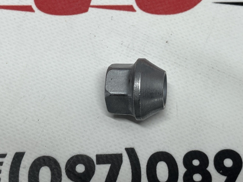 Гайка колісна Tesla Model 3 2021-2023 (1027002-00-B), аналог