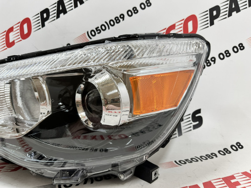 Фара ліва галоген темна Mitsubishi ASX 2016-2019 (8301C223), аналог