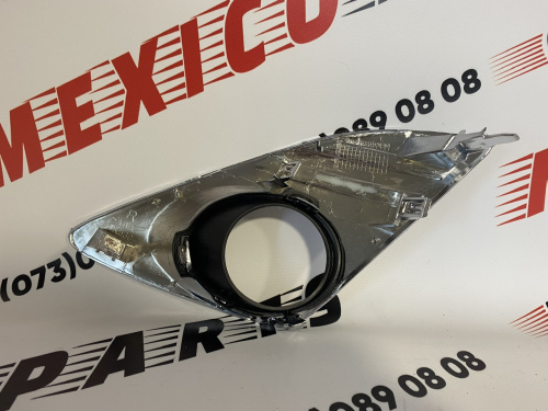 Рамка протитуманної фари права LE Toyota Camry 2012-2014 (5212806310  ), аналог
