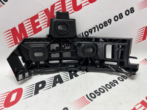 Крепление заднего фонаря правое Passat B9 2019-(561 807 484), аналог